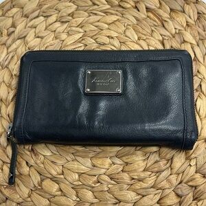 Kennith Cole Black Genuine Leather Zip Card Holding Wallet